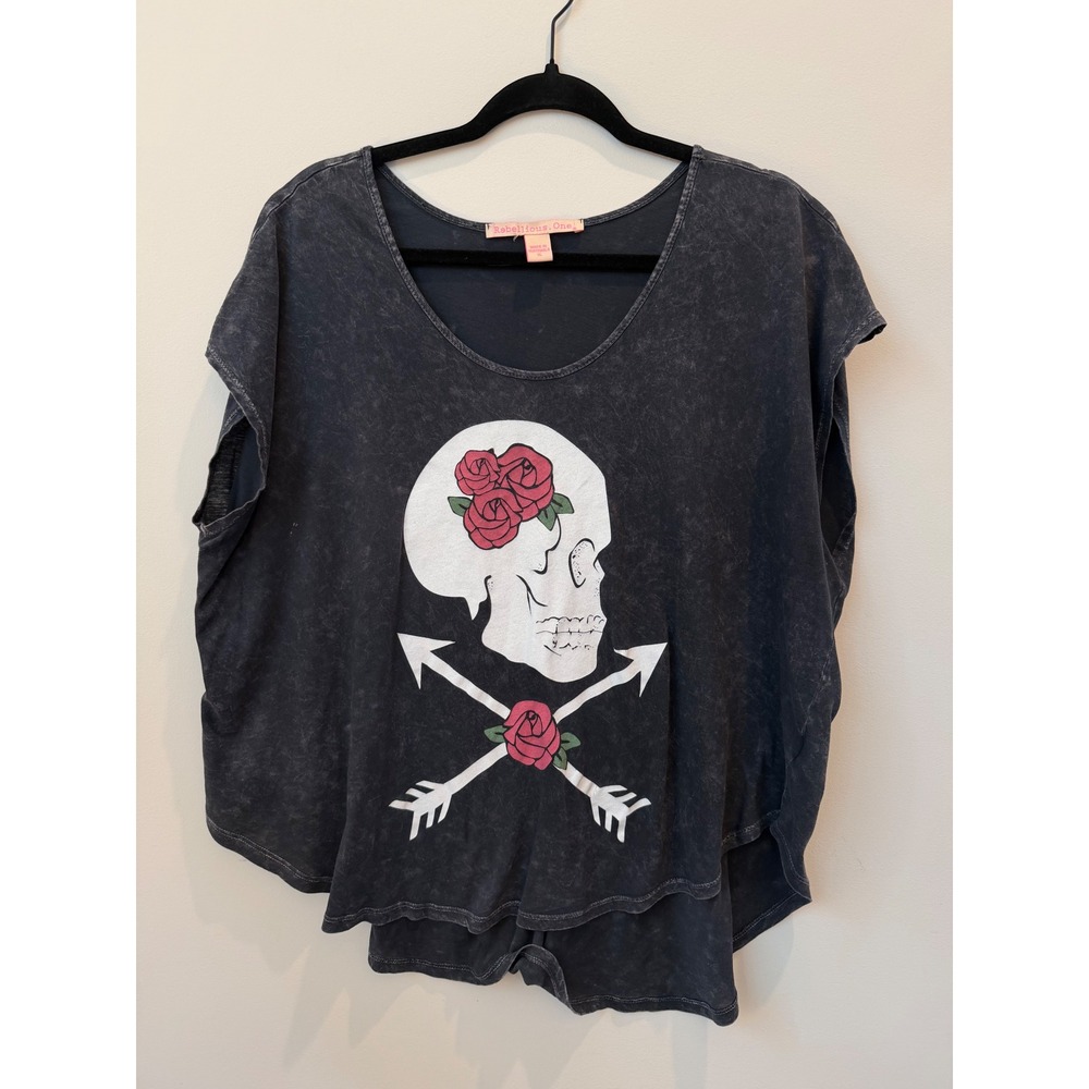 Rebellious One Womens Skull Roses Graphic T-Shirt XL Gray Mineral Wash